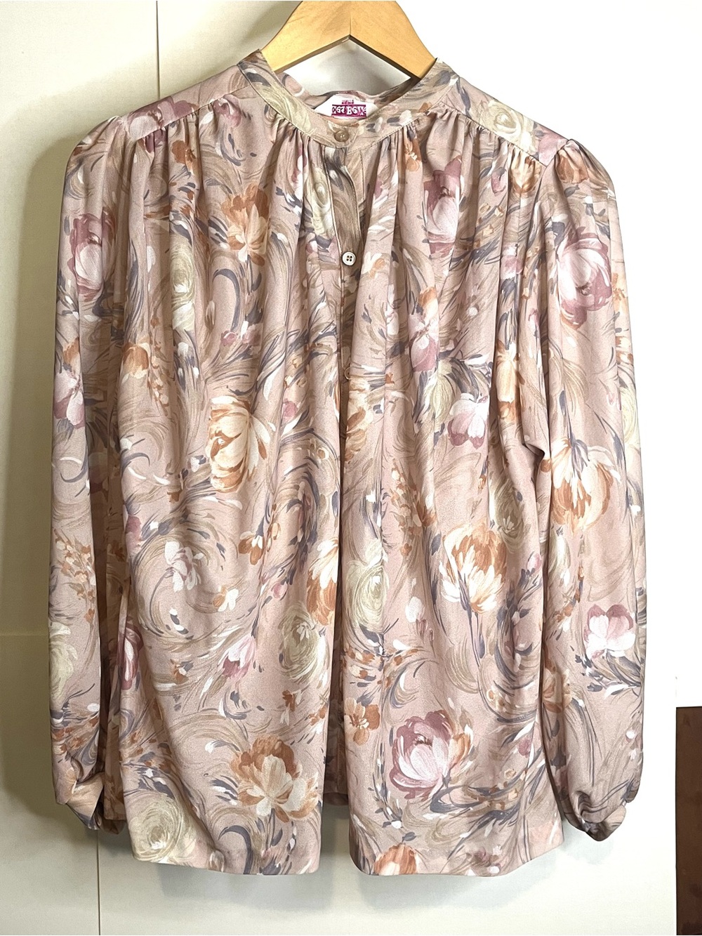 Elles Belles 1970s Sheer Floral Long-Sleeve Button-Front Blouse